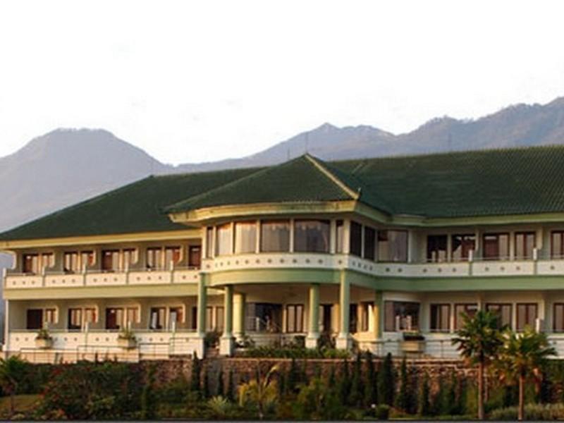 Nasta Inn Trawas Exterior foto
